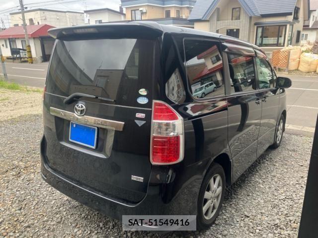 Toyota NOAH 2008-10 8231091-3