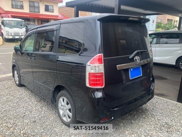 Toyota NOAH 2008-10 8231091-4