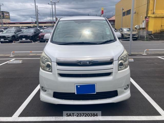 Toyota NOAH 2009-07 8231092-0