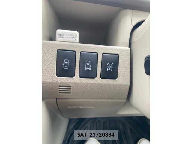 Toyota NOAH 2009-07 8231092-13