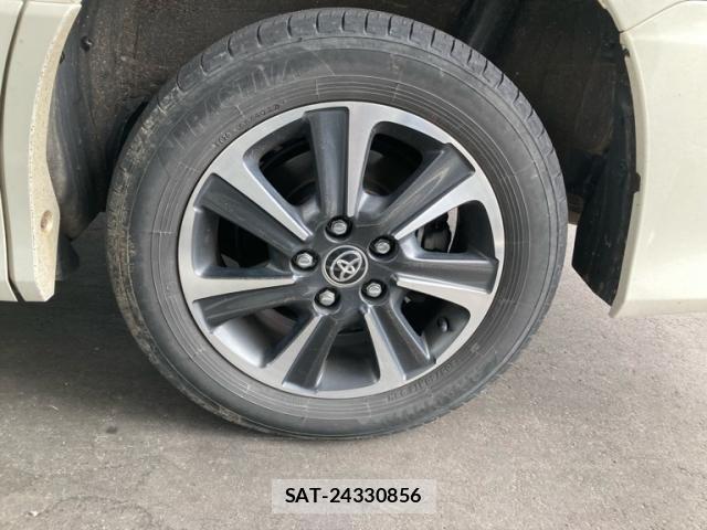 Toyota NOAH 2020-02 8231090-7