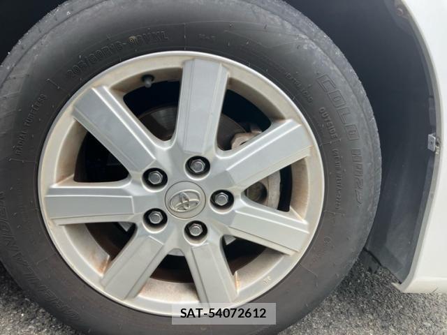 Toyota NOAH 2009-08 8246184-6