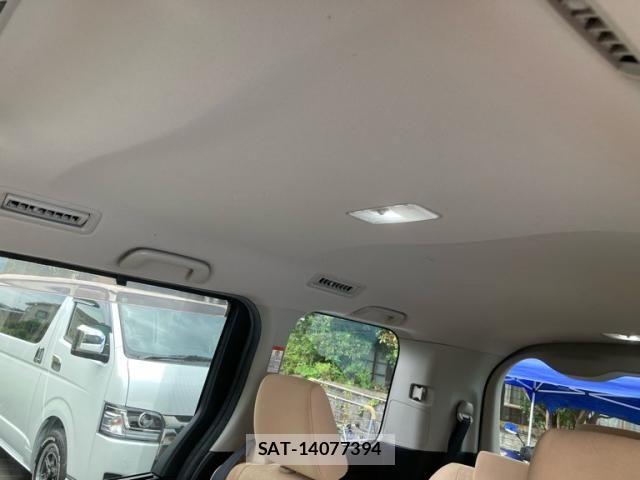 Toyota NOAH 2015-03 8246181-27