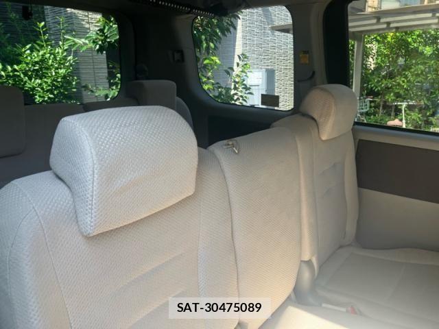 Toyota NOAH 2008-08 8246183-9