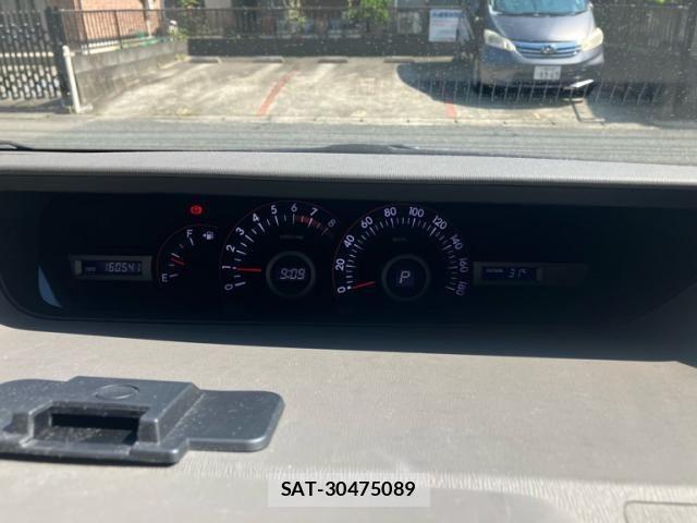 Toyota NOAH 2008-08 8246183-16