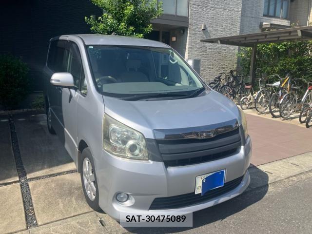 Toyota NOAH 2008-08 8246183-1