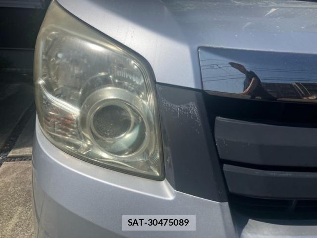 Toyota NOAH 2008-08 8246183-2