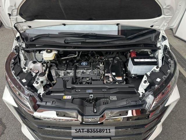 Toyota NOAH 2023-01 8246177-14