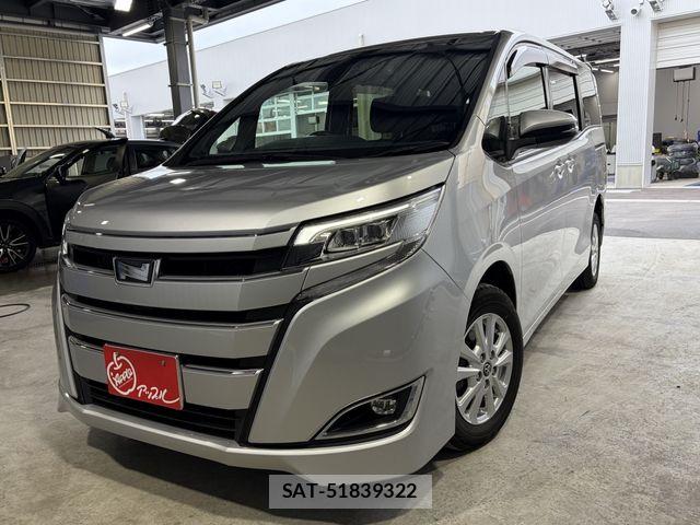 Toyota NOAH 2017-09 8246180-0