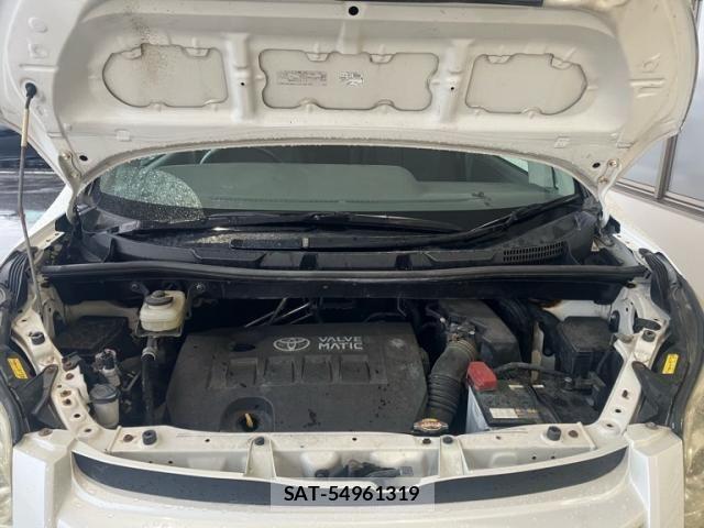 Toyota NOAH 2007-08 8246182-13