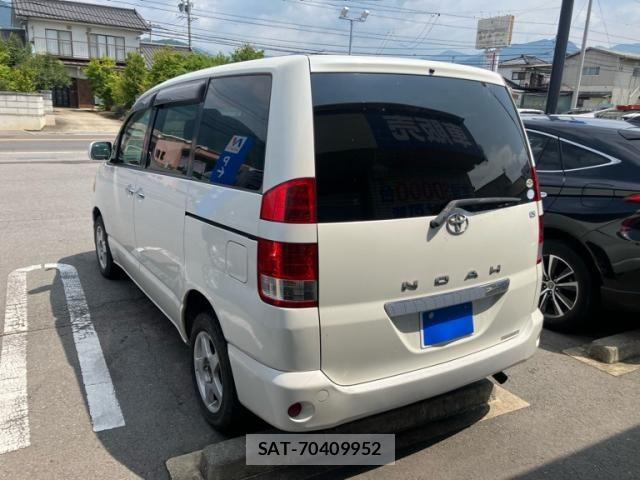 Toyota NOAH 2007-05 8316016-6