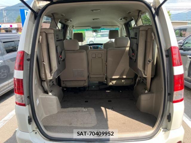 Toyota NOAH 2007-05 8316016-8