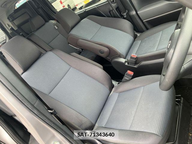 Toyota NOAH 2023-03 8316014-14