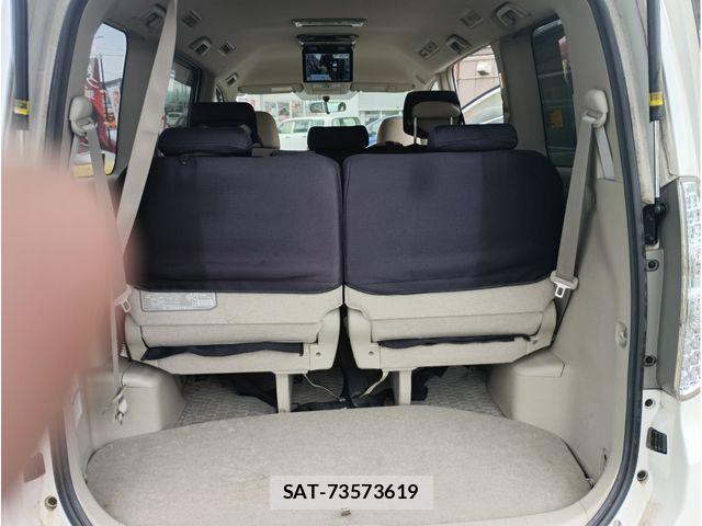 Toyota NOAH 2012-03 8316015-21