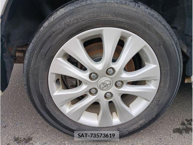Toyota NOAH 2012-03 8316015-29