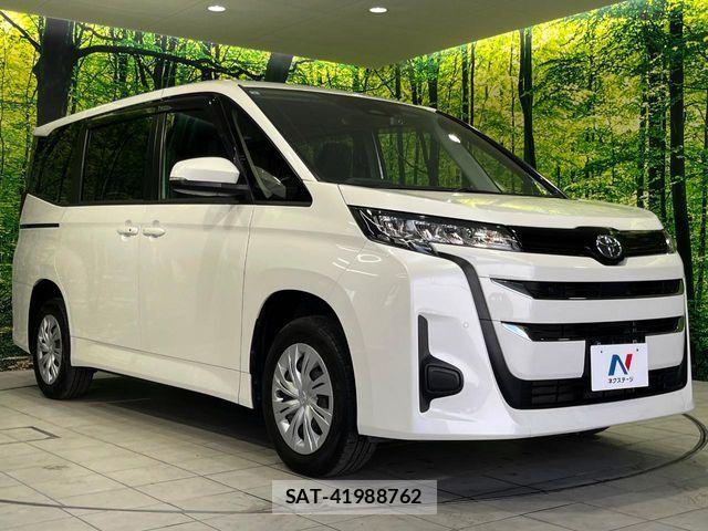 Toyota NOAH 2023-04 8337157-16