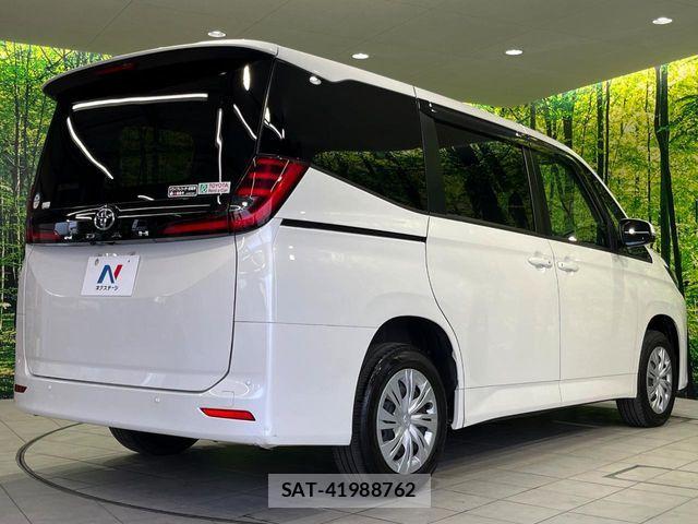 Toyota NOAH 2023-04 8337157-17
