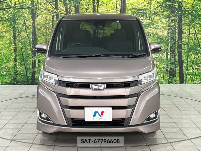 Toyota NOAH 2017-11 8334559-14