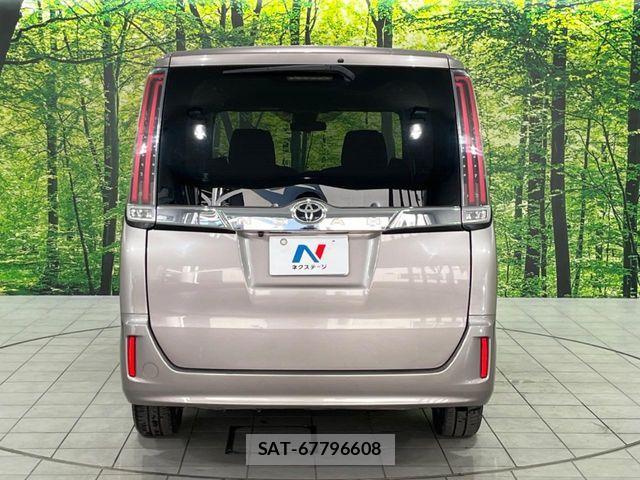 Toyota NOAH 2017-11 8334559-15