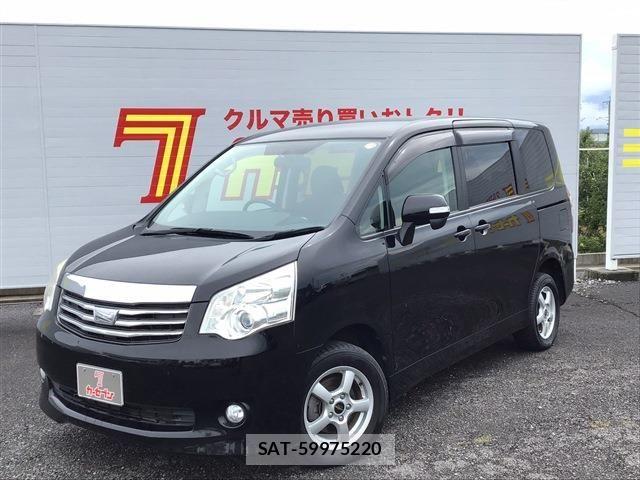 Toyota NOAH 2011-10 8355216-28