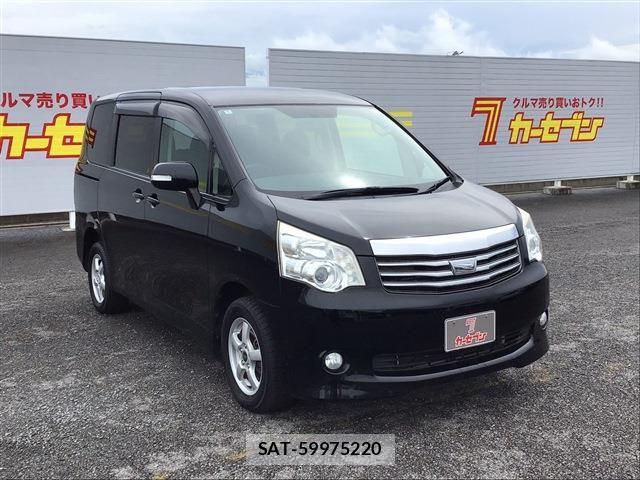 Toyota NOAH 2011-10 8355216-2