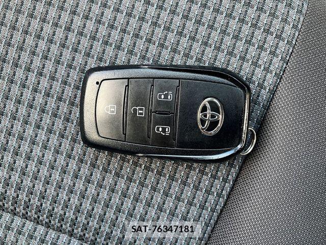 Toyota NOAH 2024-01 8367744-19