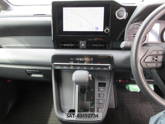 Toyota NOAH 2023-08 8367743-24