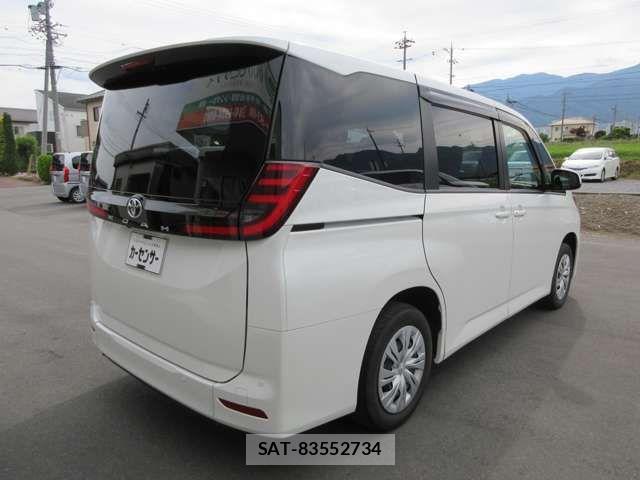 Toyota NOAH 2023-08 8367743-4