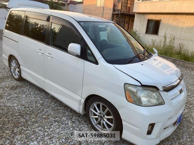 Toyota NOAH 2007-03 8367747-0