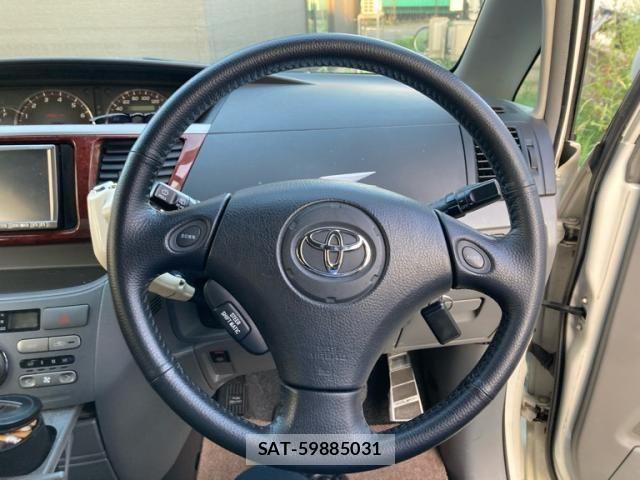 Toyota NOAH 2007-03 8367747-11