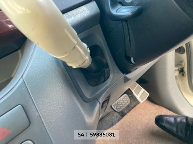 Toyota NOAH 2007-03 8367747-15