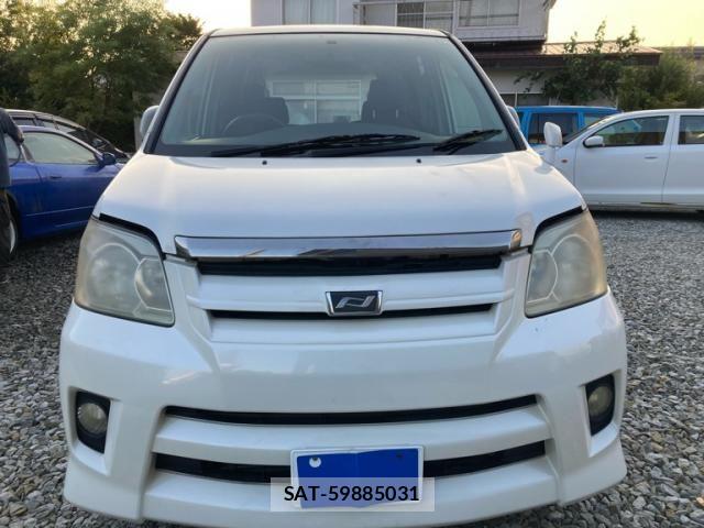 Toyota NOAH 2007-03 8367747-1