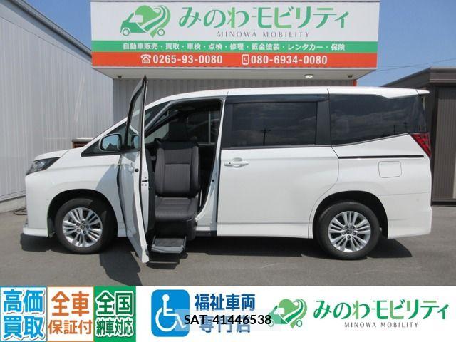 Toyota NOAH 2023-07 8367742-0