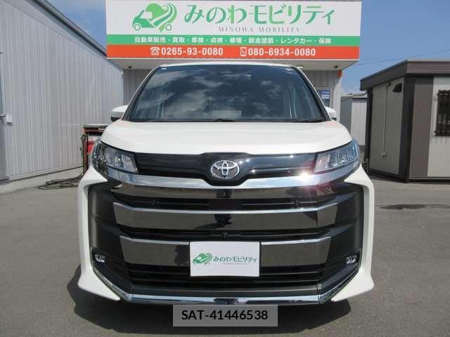 Toyota NOAH 2023-07 8367742-1