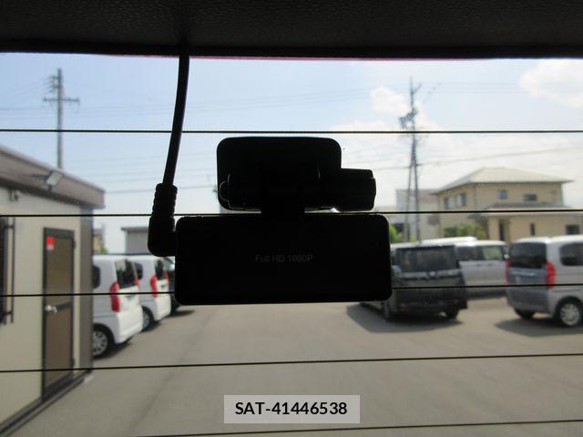 Toyota NOAH 2023-07 8367742-23