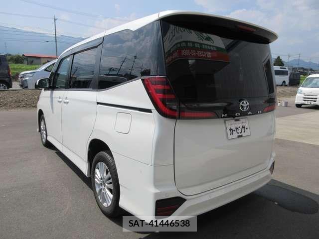 Toyota NOAH 2023-07 8367742-6