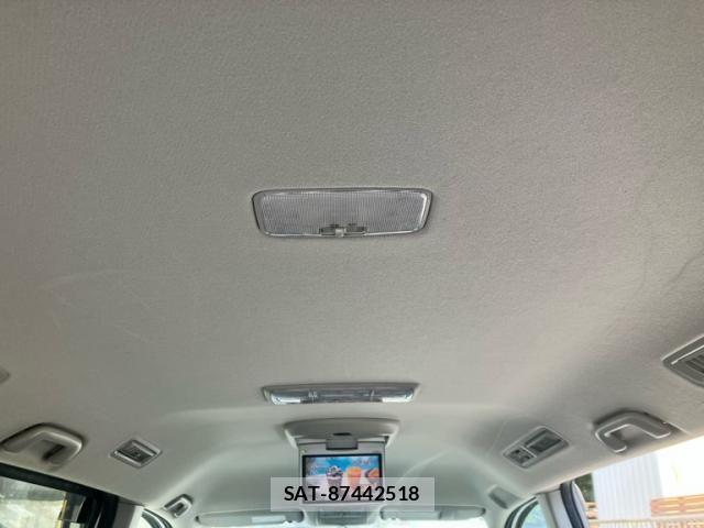 Toyota NOAH 2012-02 8367746-15