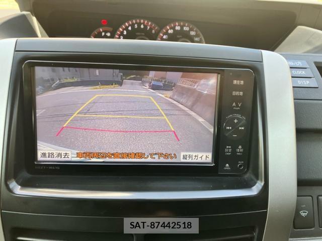 Toyota NOAH 2012-02 8367746-25