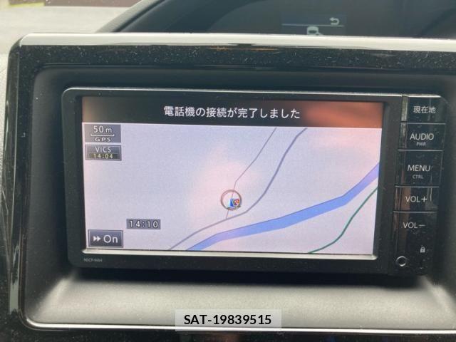 Toyota NOAH 2015-04 8414013-20