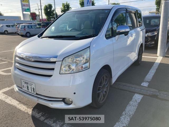 Toyota NOAH 2009-06 8414023-1
