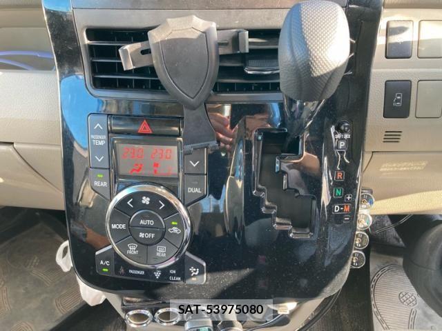 Toyota NOAH 2009-06 8414023-19