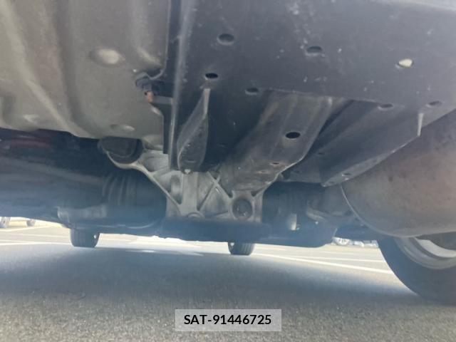 Toyota NOAH 2011-02 8414012-10