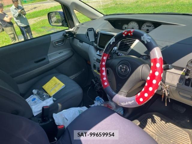 Toyota NOAH 2003-03 8414014-9