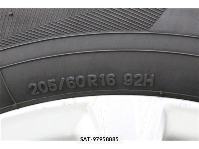 Toyota NOAH 2024-10 8485831-21