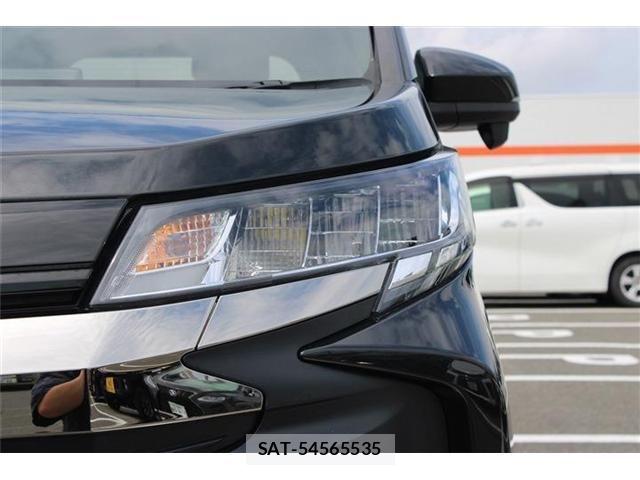 Toyota NOAH 2022-04 8526289-15