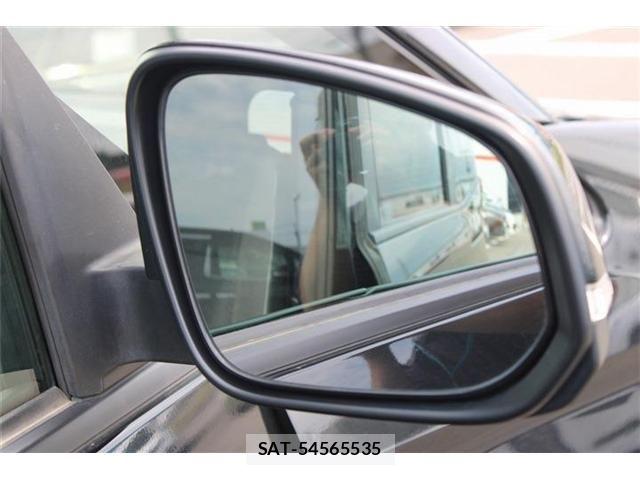 Toyota NOAH 2022-04 8526289-20