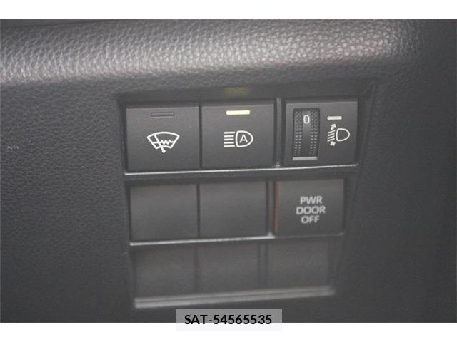 Toyota NOAH 2022-04 8526289-5