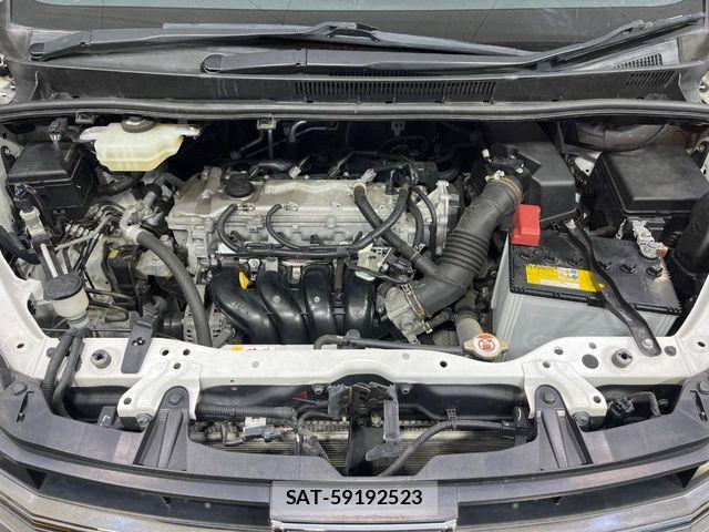 Toyota NOAH 2017-10 8526288-18