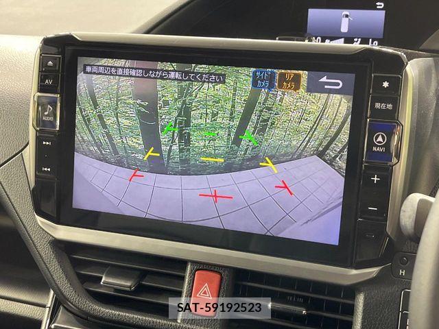 Toyota NOAH 2017-10 8526288-4