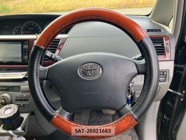 Toyota NOAH 2006-04 8562985-16